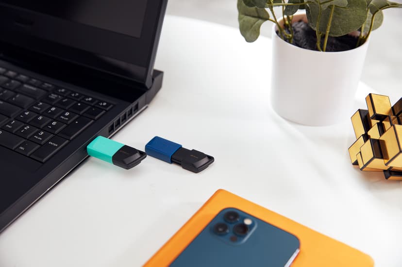 Kingston DataTraveler Exodia M 2-P 64GB USB Type-A Svart, Blå