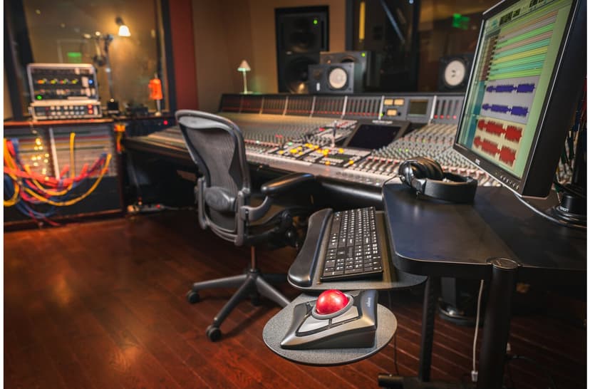 Kensington Expert RF trådløs + Bluetooth Styrekule