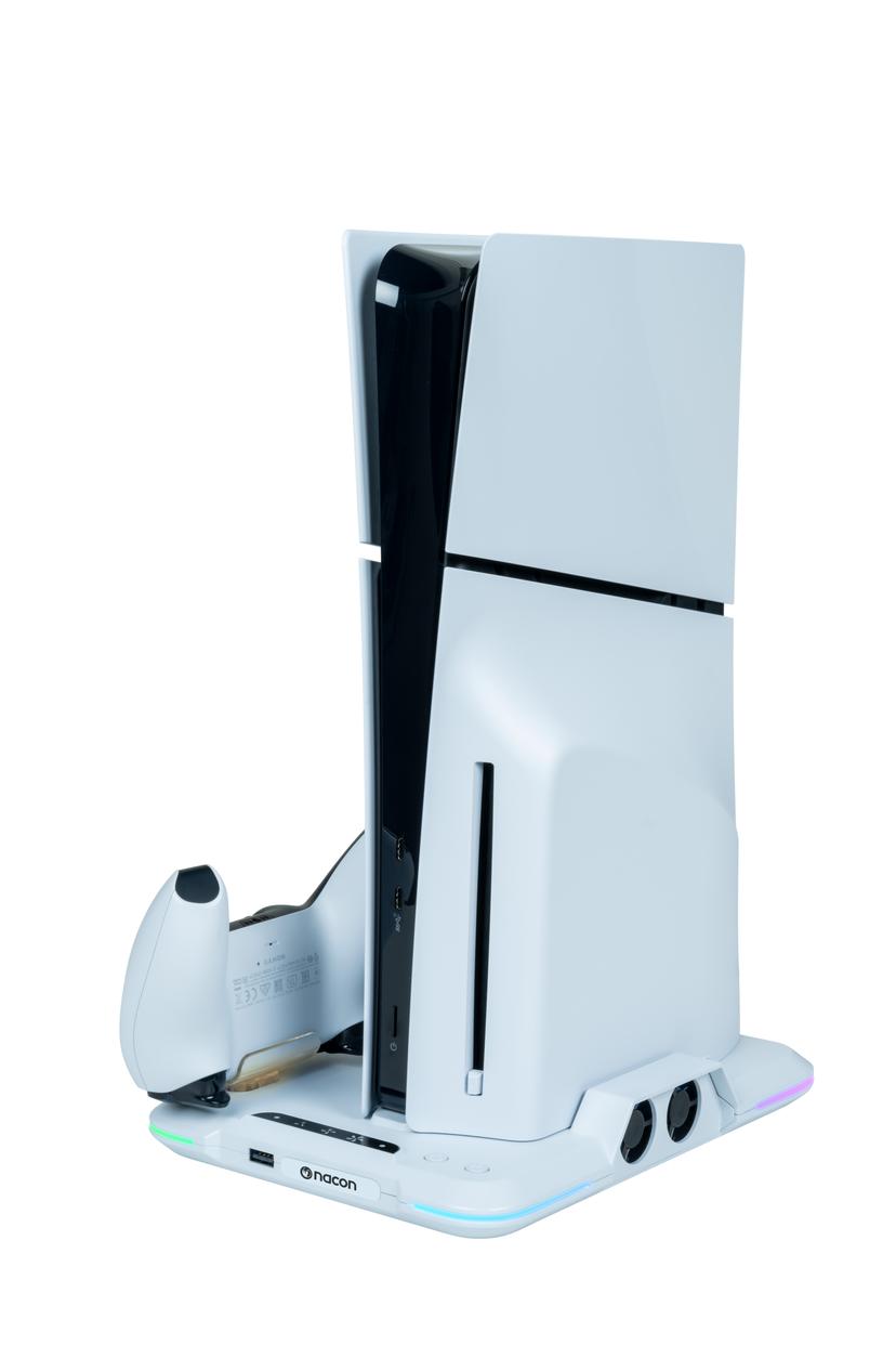 Nacon PS5 Vertical Stand with Fan Valkoinen