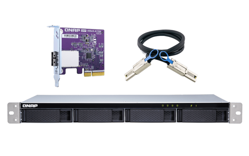 QNAP TL-R400S