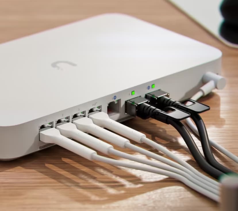 Ubiquiti UniFi Gateway Fiber