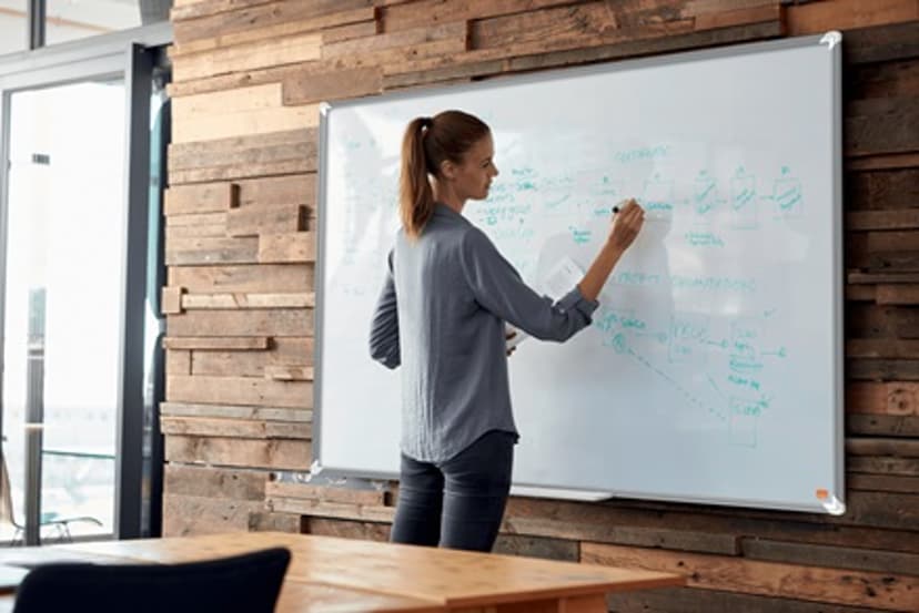 Nobo Whiteboard Premium Plus Steel Magneettinen 120x90cm