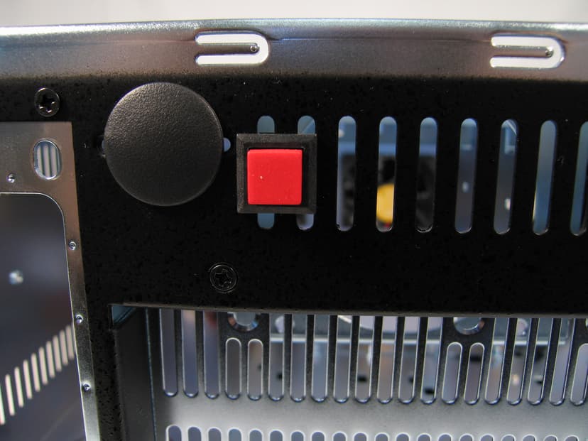 Chieftec IPC UNC-410F-B Mini Tower Svart