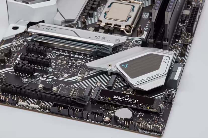 Corsair MP600 CORE XT 4TB SSD M.2 PCIe 4.0