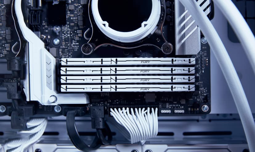 Kingston Fury Beast XMP/EXPO White 32GB 6000MT/s DDR5 288-pin DIMM