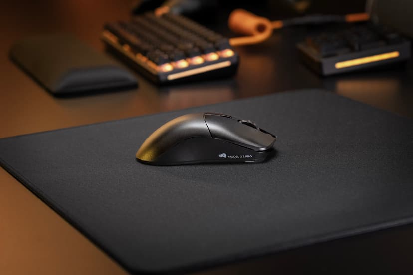 Glorious Model O 2 Pro 4K/8K Langaton RF
