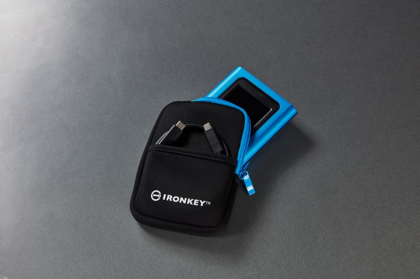 Kingston Ironkey Vault Privacy 80 3.84TB USB-C Blå