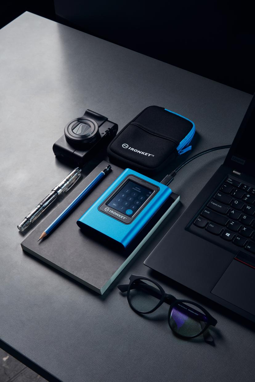 Kingston Ironkey Vault Privacy 80 3.84TB USB-C Blå