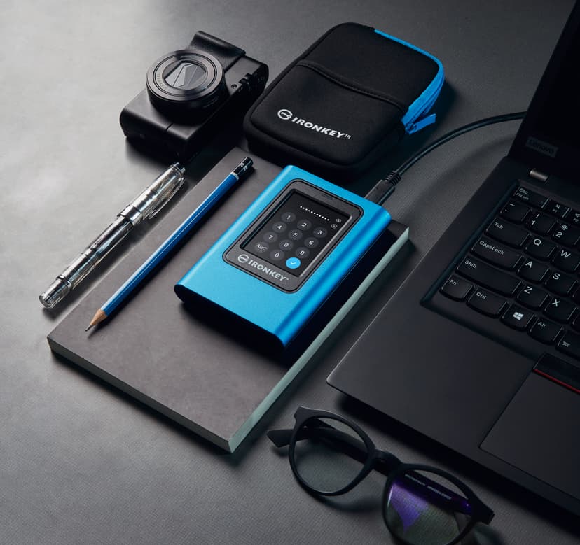 Kingston Ironkey Vault Privacy 80 3.84TB USB-C Blå