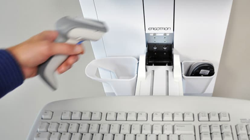 Product image slide 4