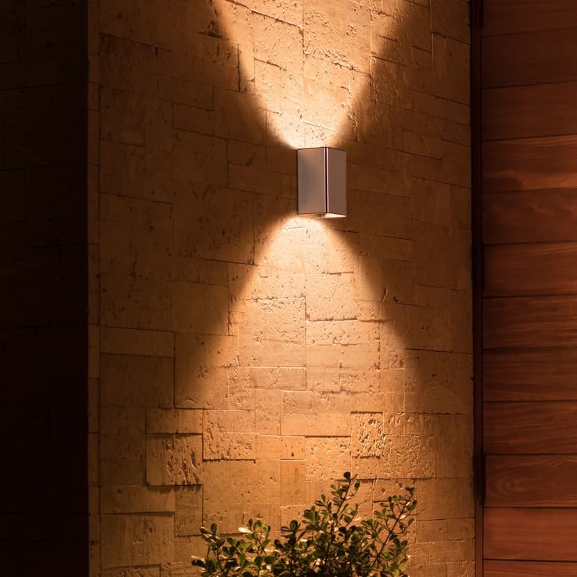 Philips Hue Outdoor Resonate Wall Lantern 2X8w 24V, Inox