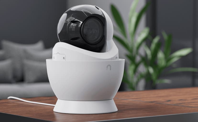 Ubiquiti UniFi AI PTZ Industrial White