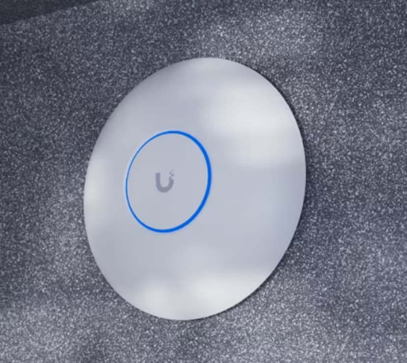 Ubiquiti UniFi U7 Long Range Access Point - (Löytötuote luokka 2)