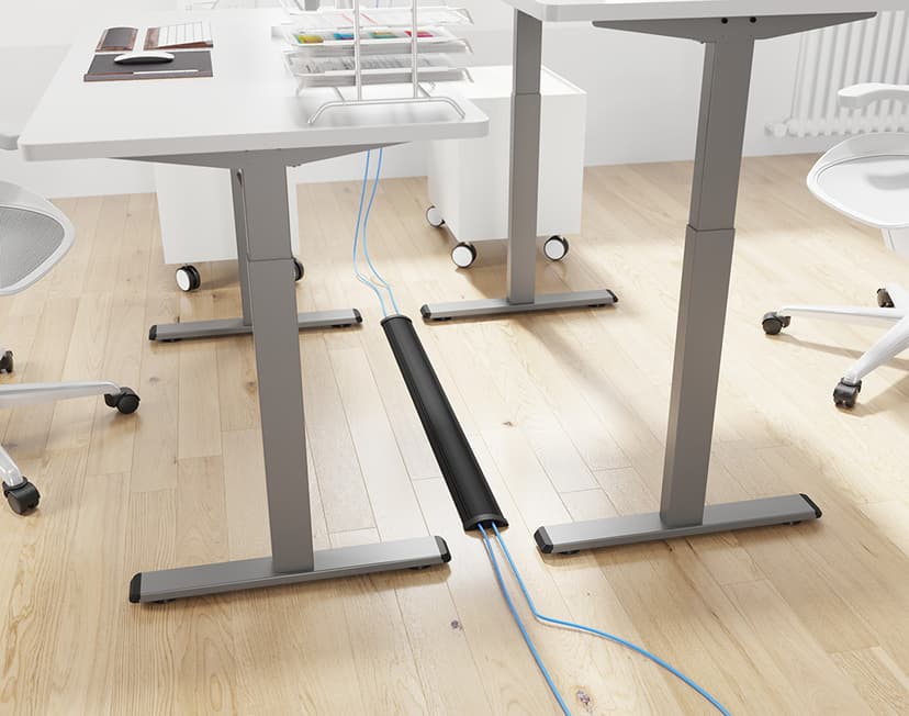 Prokord Aluminium Gulvkabelkanal – Elegant & Sikker Kabelhåndtering
