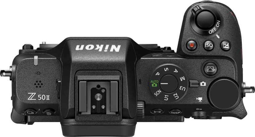 Nikon Z50 II + Z DX 16-50mm f/3,5-6,3 VR + Z DX 50-250mm f/4,5-6,3 VR