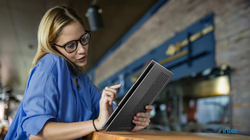 Lenovo ThinkBook 14 2-IN-1 G5 Intel Core Ultra 7 32GB 512GB 14"