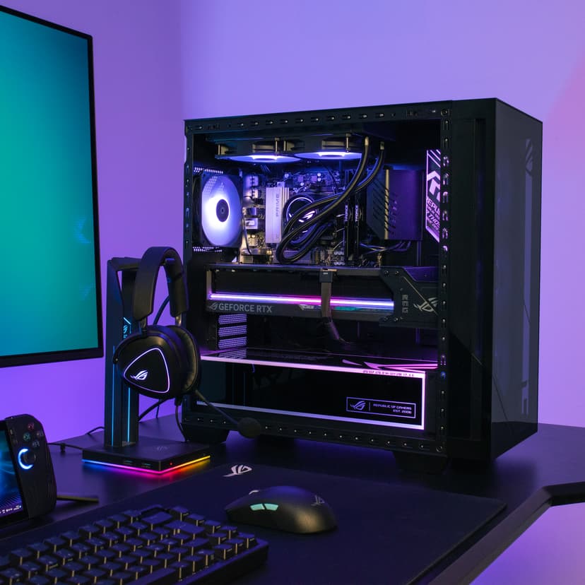 ASUS ROG G700 AMD Ryzen 7 32GB 2000GB RTX 5090