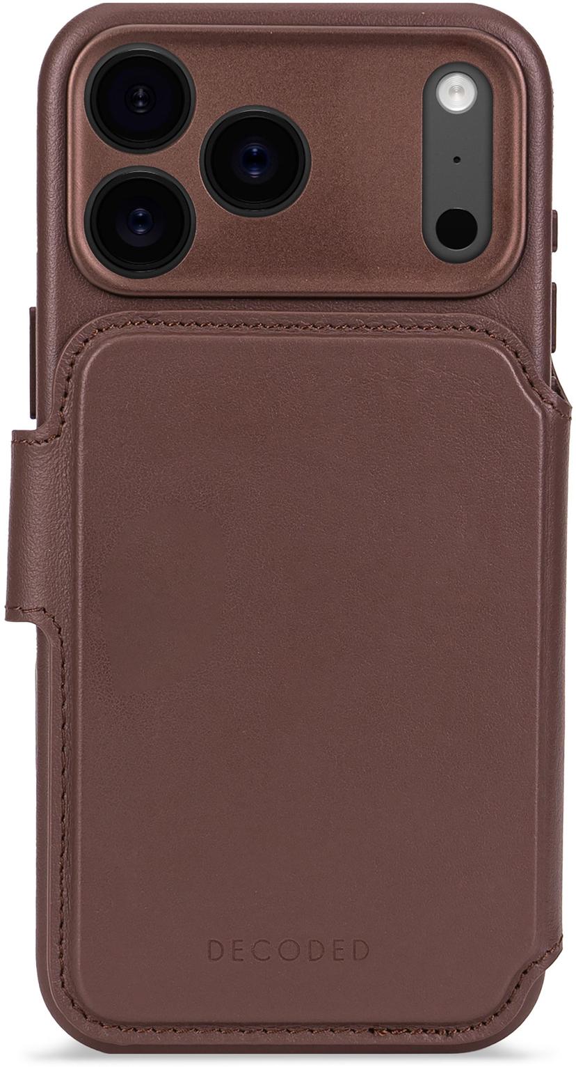 Decoded Leather Detachable Wallet iPhone 17 Pro Max Bruin
