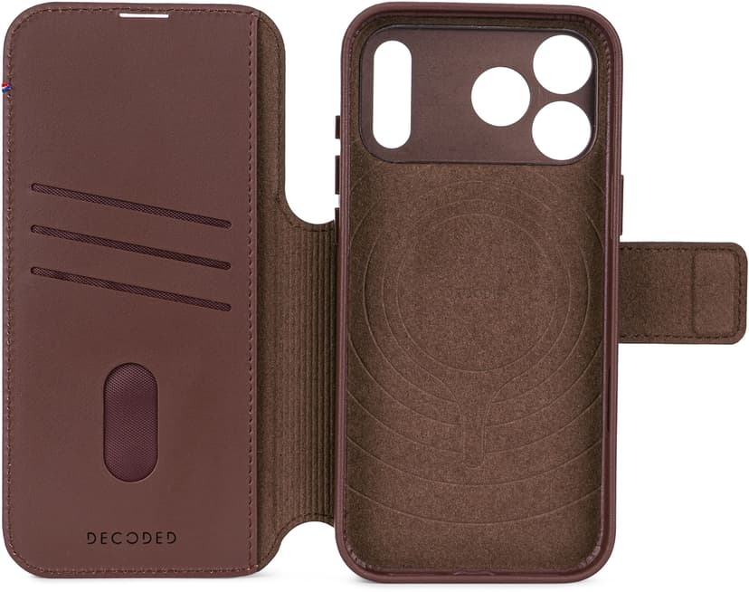 Decoded Leather Detachable Wallet iPhone 17 Pro Max Bruin