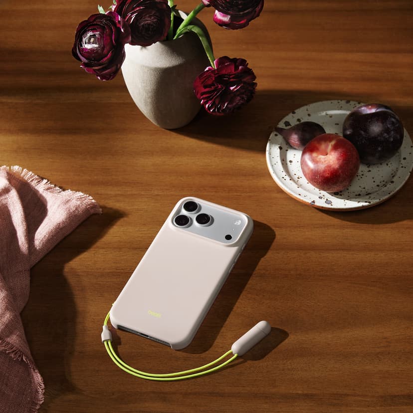 Apple Beats Kickstand Case with MagSafe and Camera Control iPhone 17 Pro Max Limefarget, Steinfarge