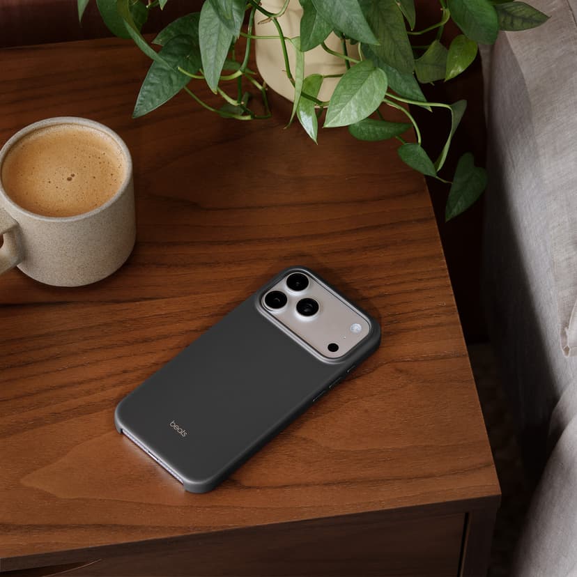 Apple Beats Case with MagSafe and Camera Control iPhone 17 Pro Max Grå, Granitt