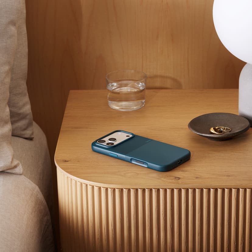 Apple Beats Rugged Case with MagSafe and Camera Control iPhone 17 Pro Max Blå