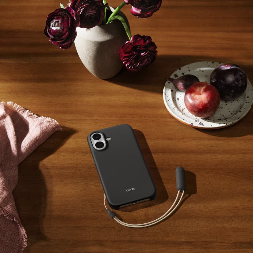 Apple Beats Kickstand Case with MagSafe and Camera Control iPhone 17 Grå, Granitt