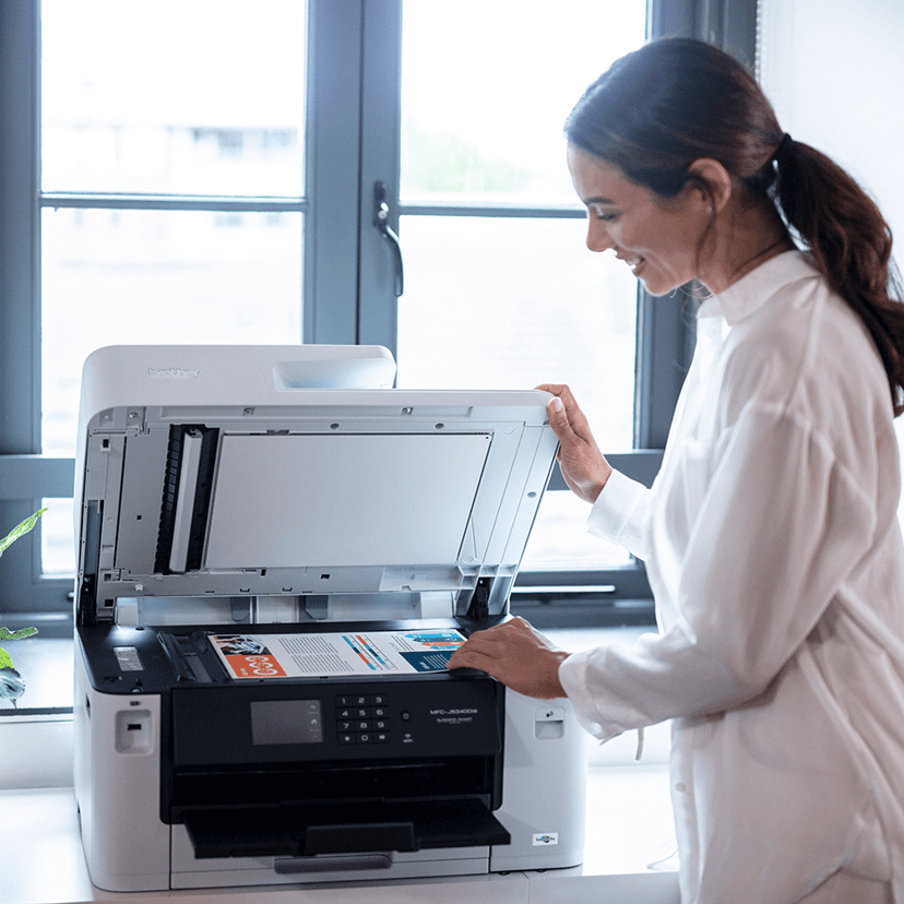 Brother MFC-J5340DW A3 MFP - (Fyndvara klass 2)