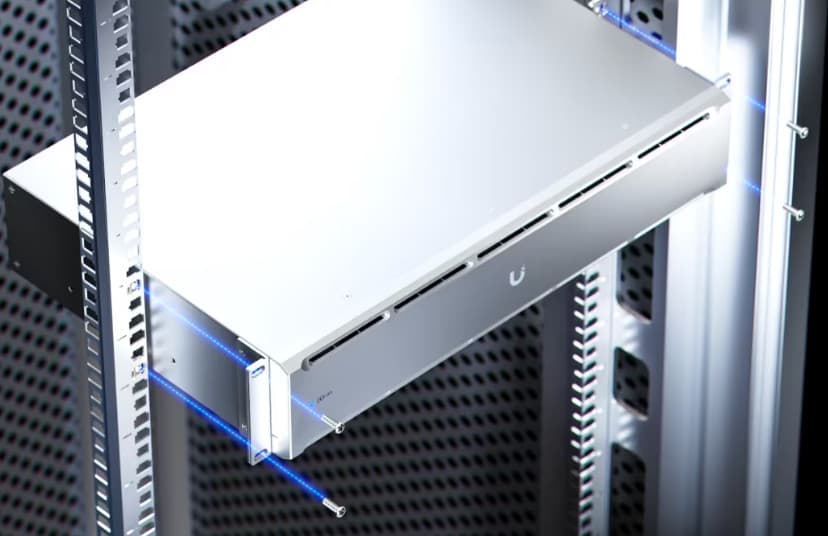 Ubiquiti UniFi UPS 2U 1500VA
