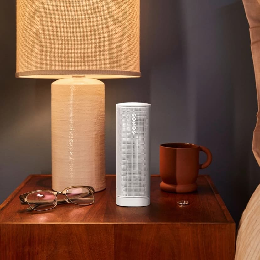 SONOS Roam 2 Bärbar stereohögtalare Vit Vit