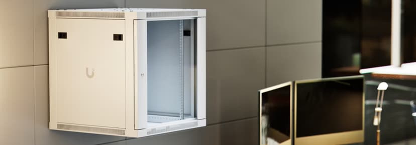 Ubiquiti 19 " Rack Cabinet 12 U 60 cm med glassdør
