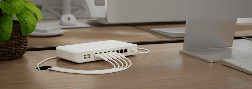 Ubiquiti UniFi Bridge PoE 180W Switch