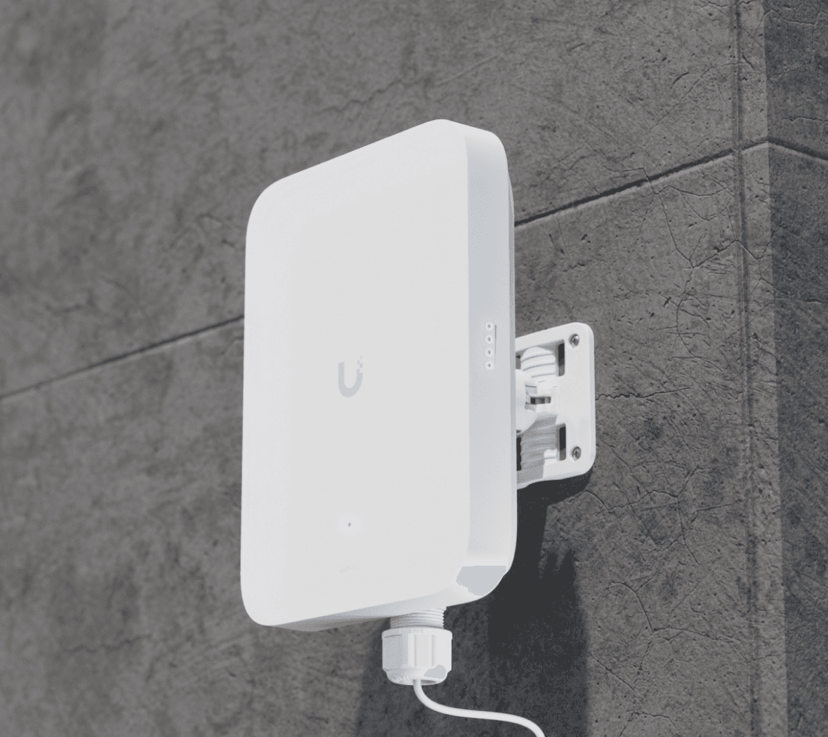 Ubiquiti UniFi 5G Max Outdoor