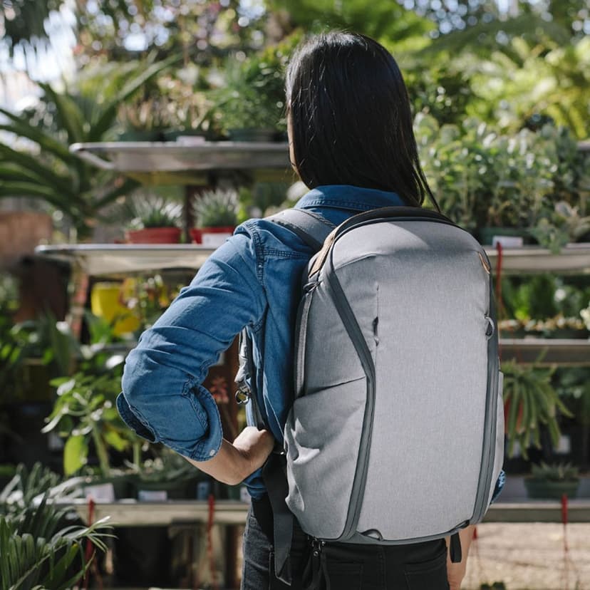 Peak Design Everyday Backpack 20L Zip - (Kuppvare klasse 2) Grå