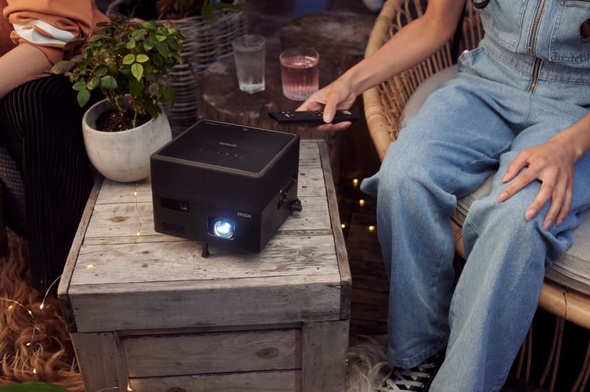 Epson EF-12 Full-HD