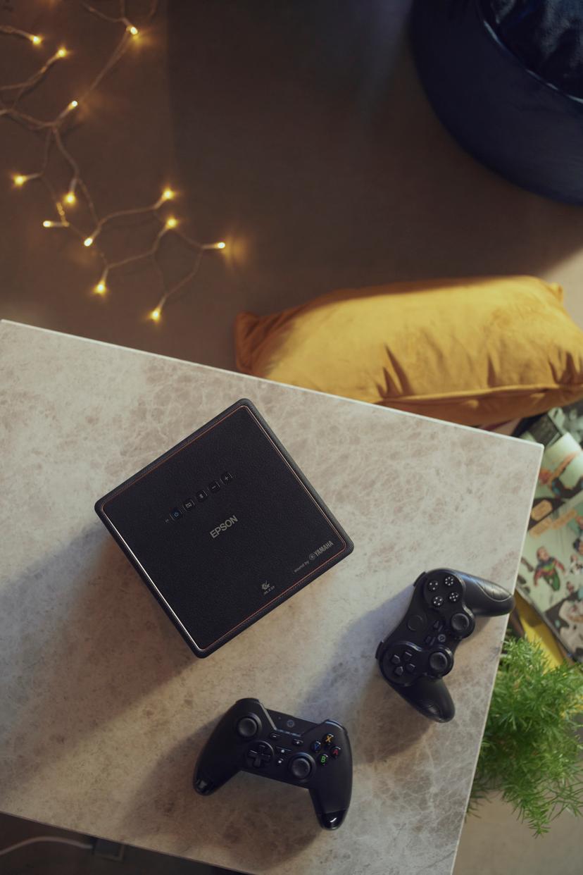 Epson EF-12 Full-HD