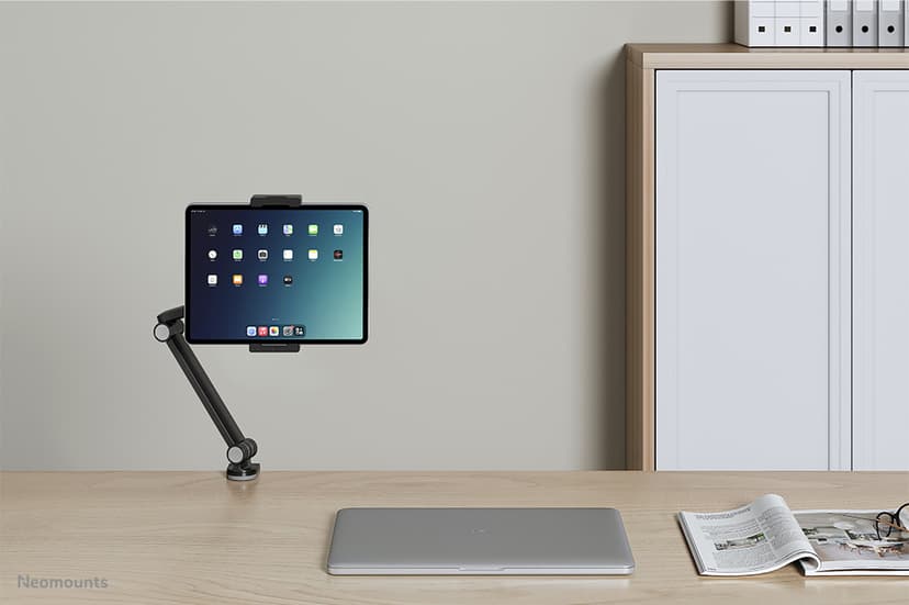 Neomounts DS15-545BL1 - Universal tablet mount for 4,7-12,9" tablets - Black