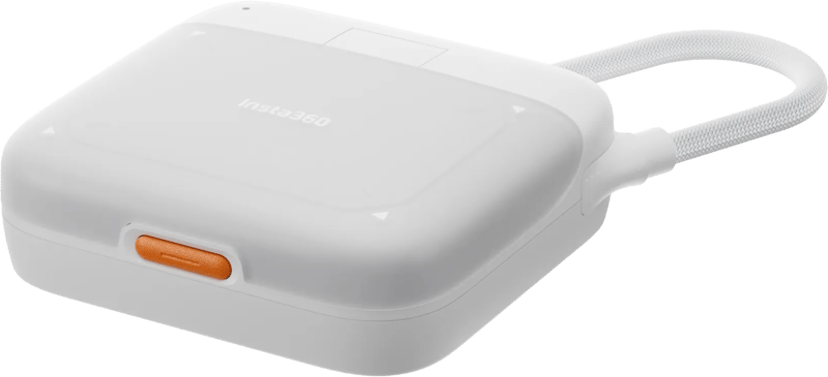 Insta360 2-in-1 Card Reader + Case