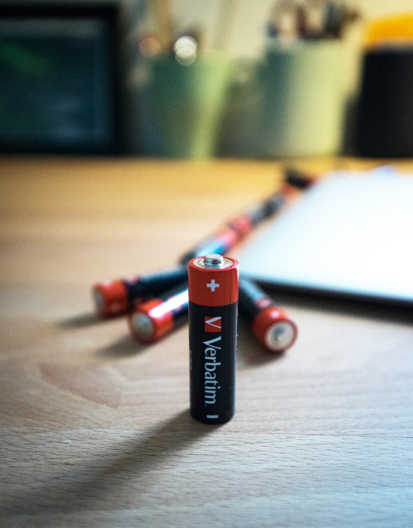Product image slide 4