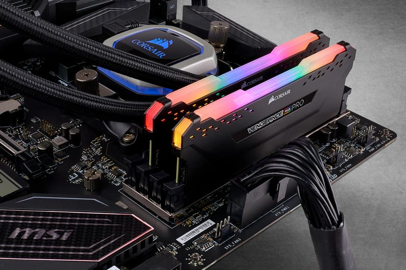 Corsair Vengeance RGB PRO 16GB 2666MHz DDR4 288-pin DIMM