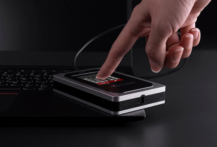 Datalocker DL4 2TB ESSD USB-C Alumiini, Musta