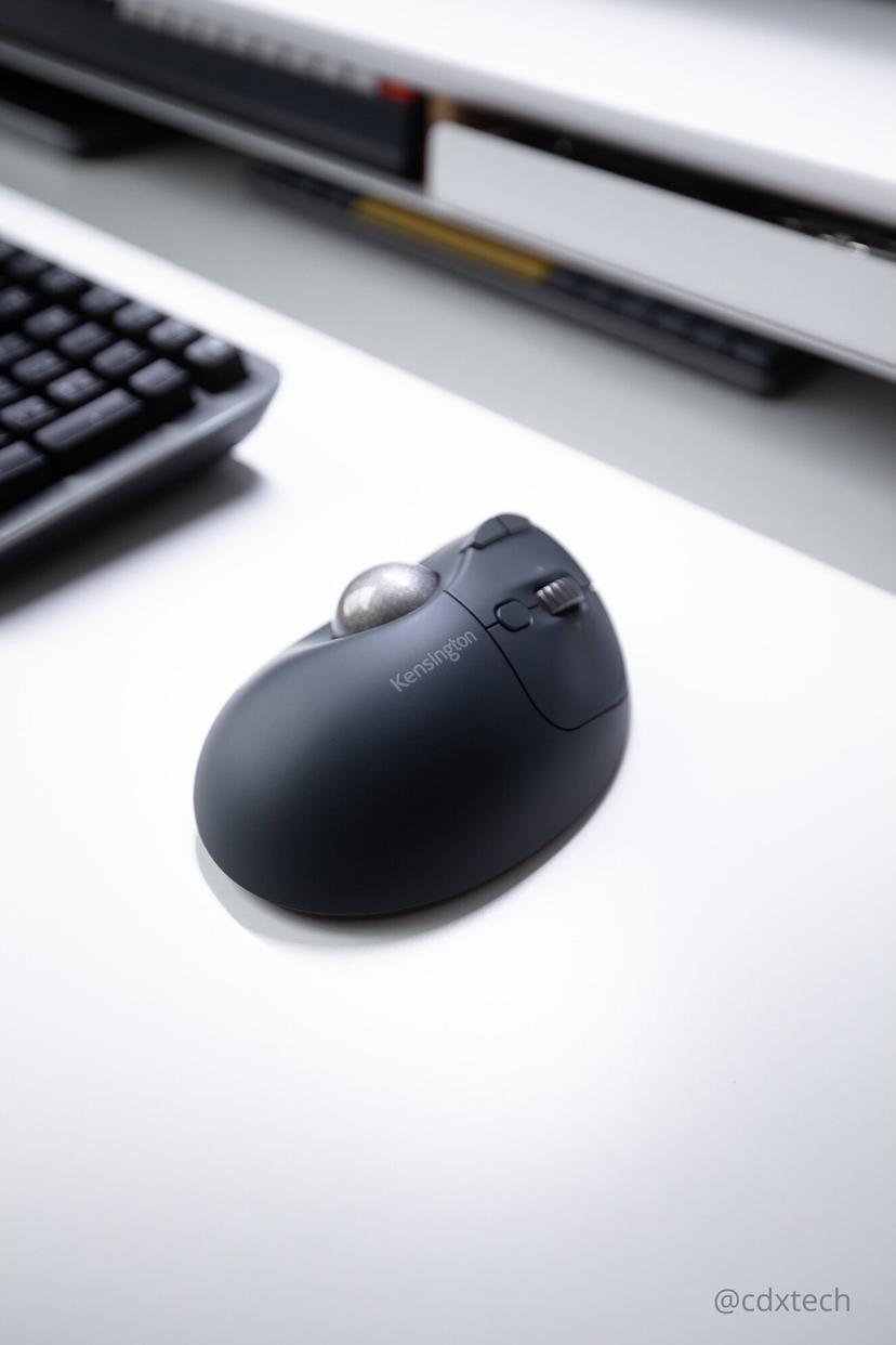 Kensington Pro Fit Ergo TB550 RF trådløs + Bluetooth Trackball Sort, Grå