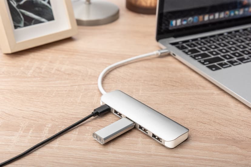 Digitus DA-70242-1 gränssnittshubbar USB 3.2 Gen 1 (3.1 Gen 1) Type-C 5000 Mbit/s Silver