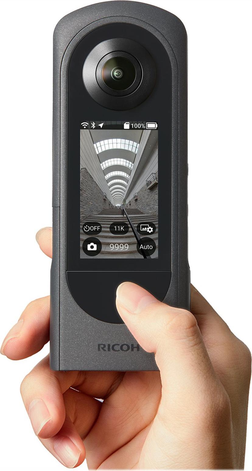 Ricoh THETA X