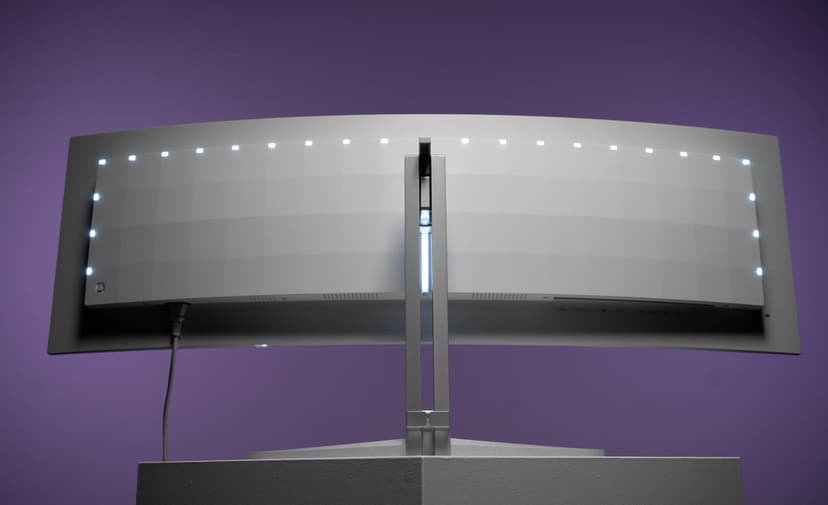 Philips Evnia 8000 49M2C8900 Curved 48.9" 5120 × 1440pixels OLED 32:9 240Hz