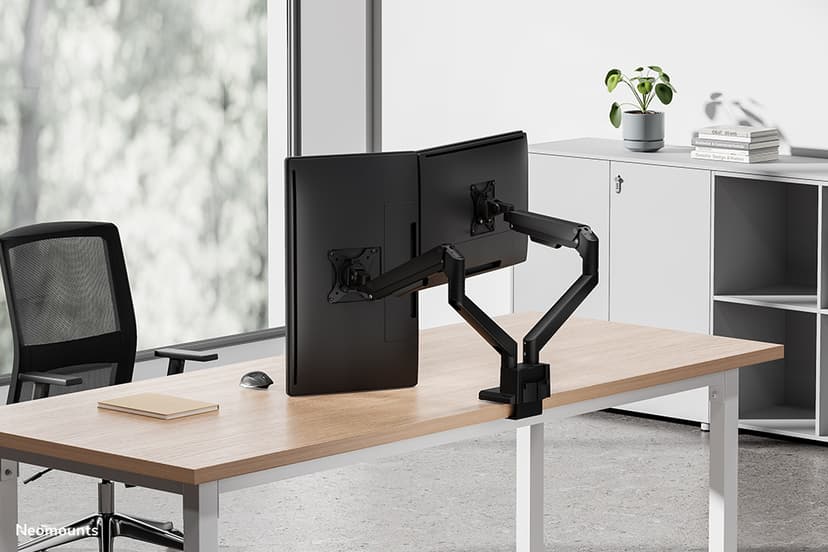 Neomounts NEXT Slim - DS70-250BL2 - Desk Monitorarm voor 2 schermen tot 32" - Zwart