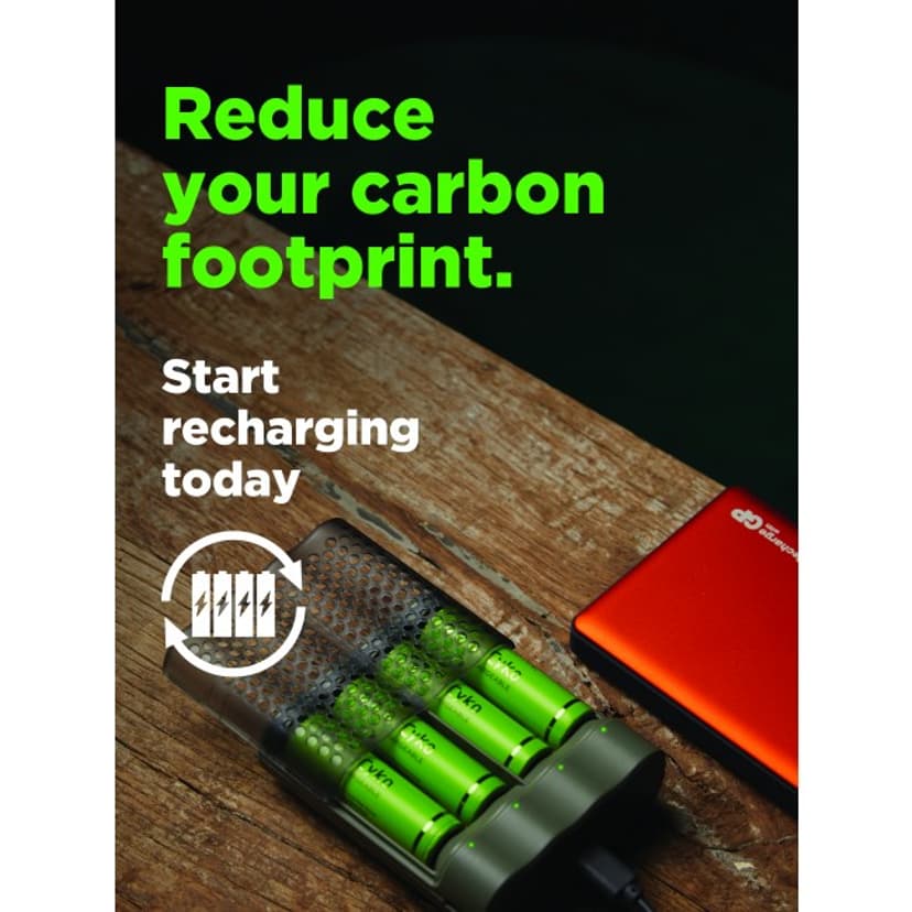 GP ReCyko Speed Charger M451 USB + 4 stk. AAA 950mAh Batterier