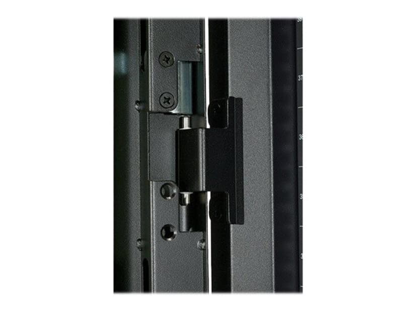 APC NetShelter SX rack