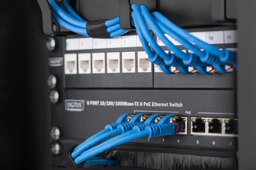 Digitus 10” 9U Veggskap Svart
