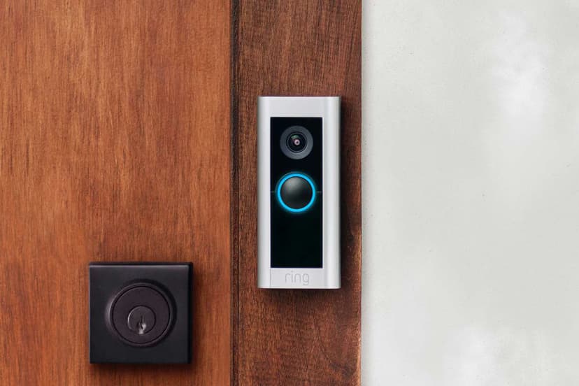 Ring Video Doorbell Pro 2 smart ringeklokke (Plug-In)